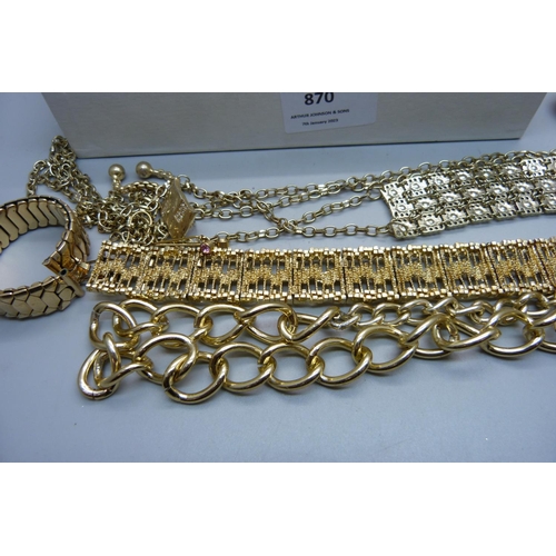 896 - Gold tone jewellery