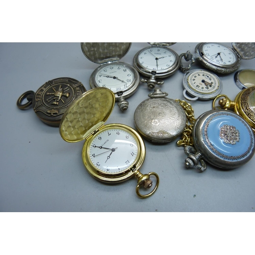 927 - Ten pocket watches