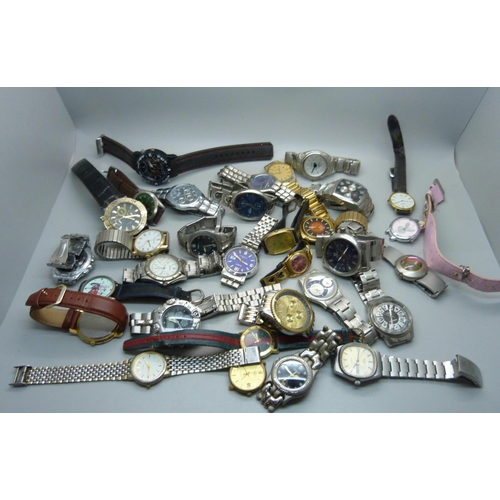 934 - A collection of gentleman's wristwatches including Rotary