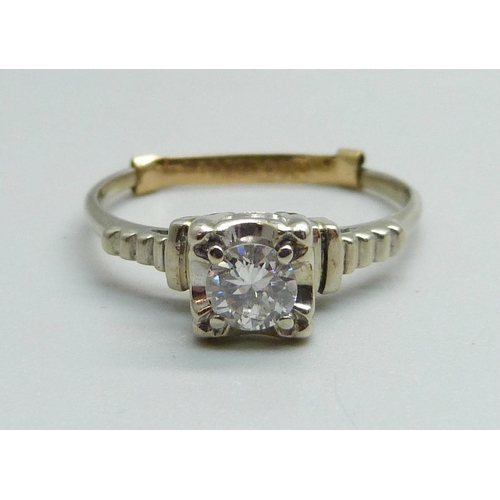 953 - A 14ct white gold Art Deco diamond solitaire ring, approximately .40 carat weight, 2g, M