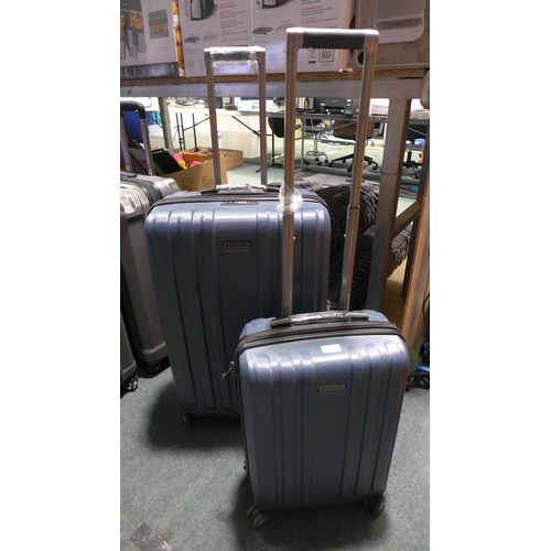 3201 - Mulholland Drive Two Piece Hardside Suitcase Set (288-267) * This lot is subject to VAT