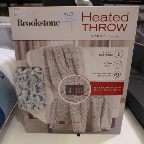 3213 - Brookstone Heated Throw 50 x 60