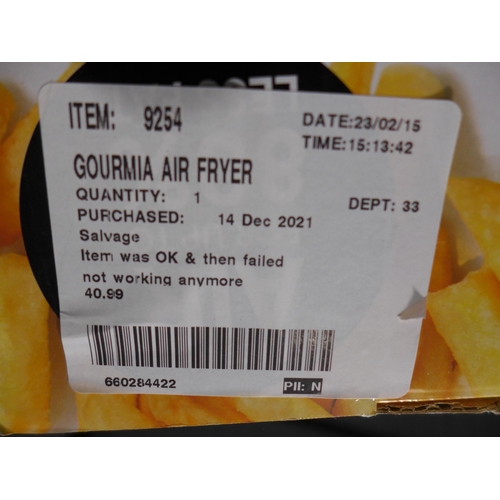 3230 - Gourmia Air Fryer (7QT) (286-168) * This lot is subject to VAT