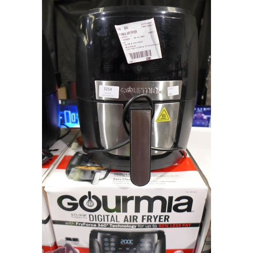 3254 - Gourmia Air Fryer (286-31) * This lot is subject to VAT