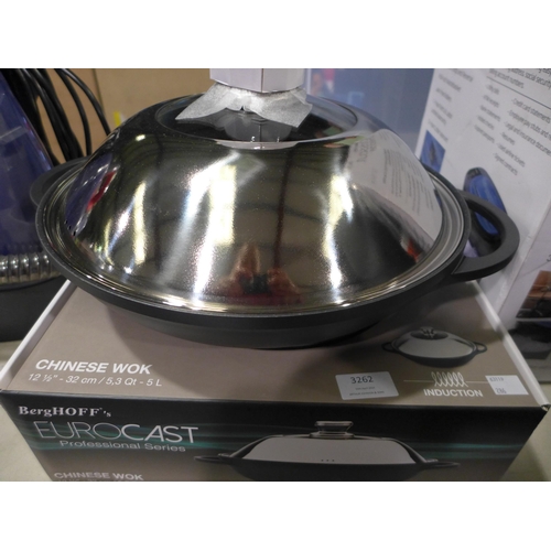 3262 - Berghoff Eurocast Chinese Wok (32cm) (286-40) * This lot is subject to VAT