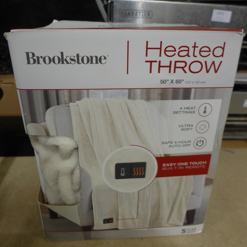 3356 - Brookstone Heated Throw (50 x 60