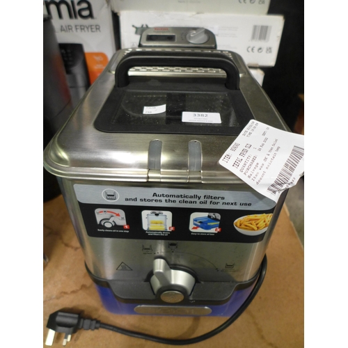 3382 - Tefal Fryer (model:- FR804040)  (288-191) * This lot is subject to VAT