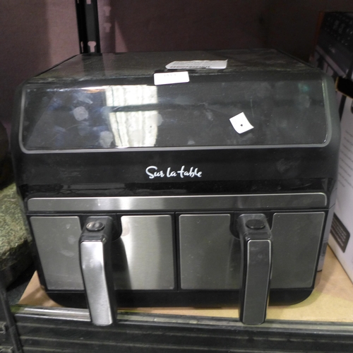 3413 - Sur La Table Air Fryer (288-34) * This lot is subject to VAT