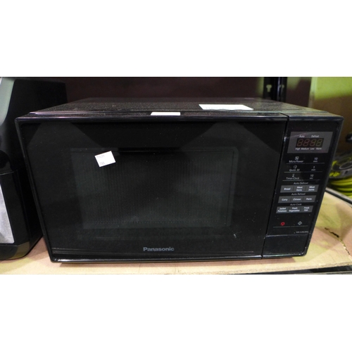 3415 - Panasonic Solo Black Microwave Model: NN-E28JBM (288-48) * This lot is subject to VAT