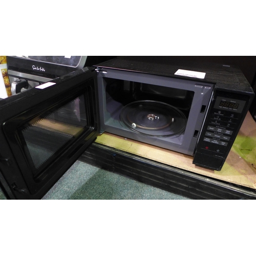 3415 - Panasonic Solo Black Microwave Model: NN-E28JBM (288-48) * This lot is subject to VAT