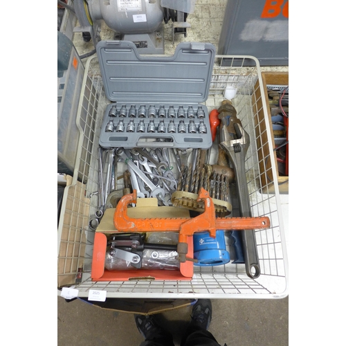 2025 - Tray of assorted hand tools, including G clamps, drill bits and spanners