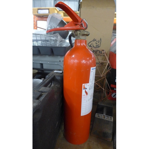 2178 - 240V hammer drill, 2 stall weights and CO2 fire extinguisher