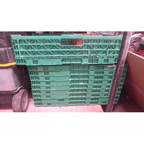 2190 - 10 Green stacking crates, 60 x 30cm