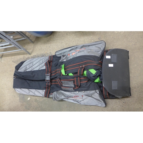 2196 - 5ft canvas drag bag with two storage bags