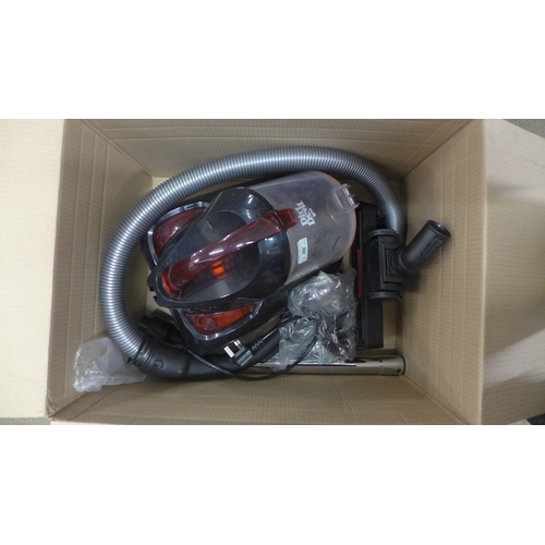 2201 - 2 Dirt Devil vacuum cleaners both W