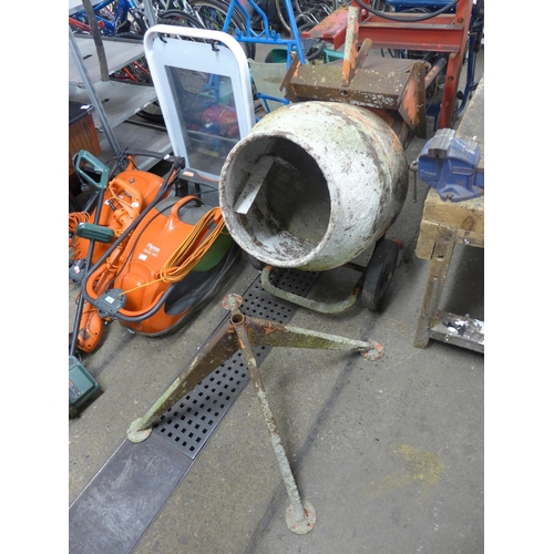 2358 - Petrol cement mixer with stand, 2.2HP Honda G100 engine