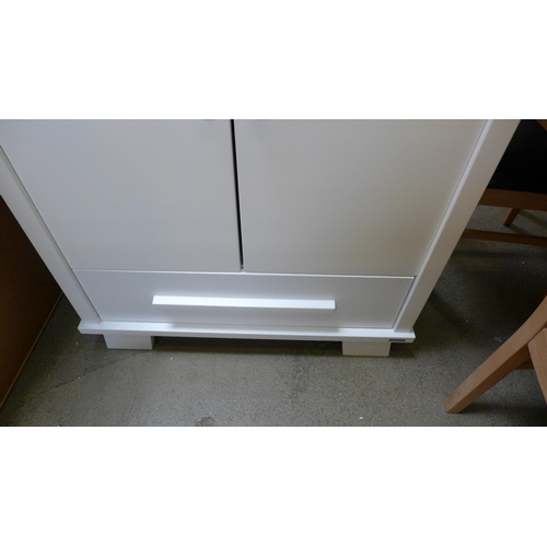 1539 - A white painted two door, single drawer wardrobe