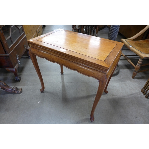 127 - A Chinese hardwood opium table