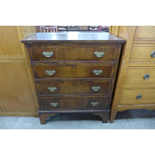 146 - A George I style mahogany chest of drawers