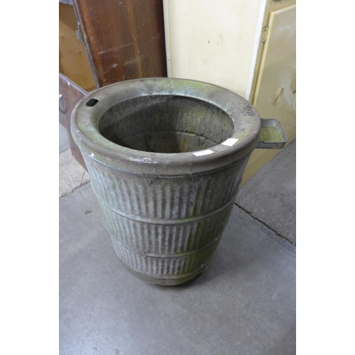 247 - A galvanised dolly tub, a/f