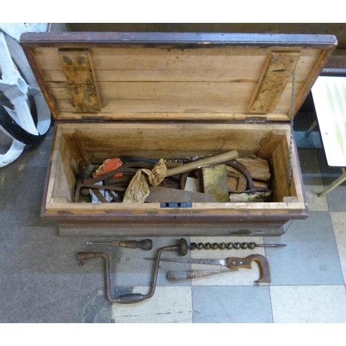 252 - A Victorian stained pine tool chest, containing tools