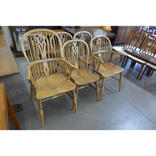 87 - A set of six Victorian style elm Windsor chairs