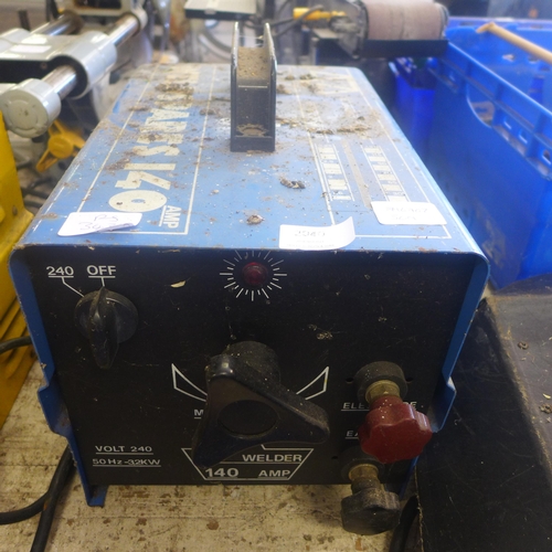 2010 - Weldspares 140amp arc welder and mask, 240v, 50hz - 32kw