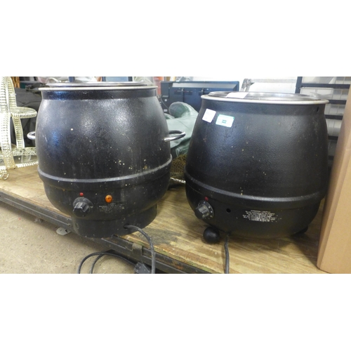 2089 - 2 Cook pots - W