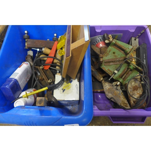 2148 - 2 Plastic boxes of assorted hand tools including Marples joinery jig, levels and file, etc.