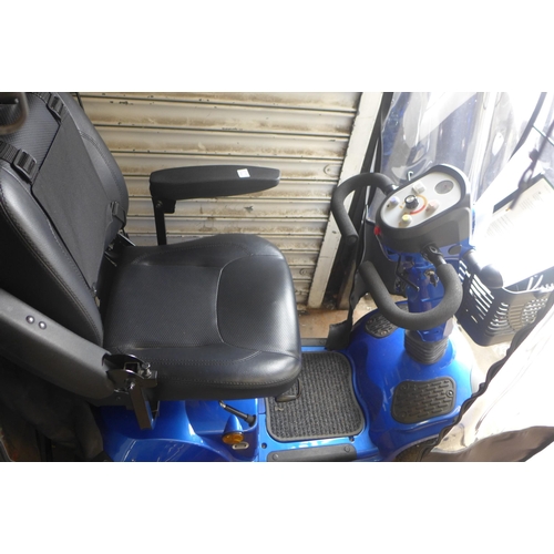 2169 - Mercury Neo 468 blue mobility scooter with rain cover and charger