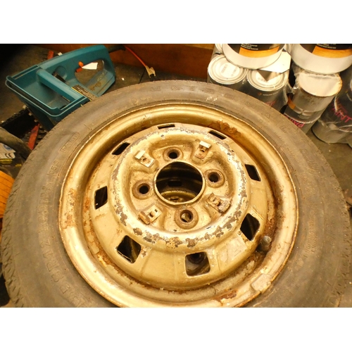 2125A - 2 Trailer wheels on 12