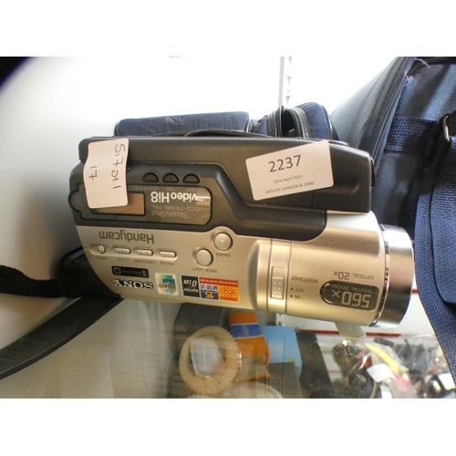 2237 - Collection of video cameras, including Sony and Olympus