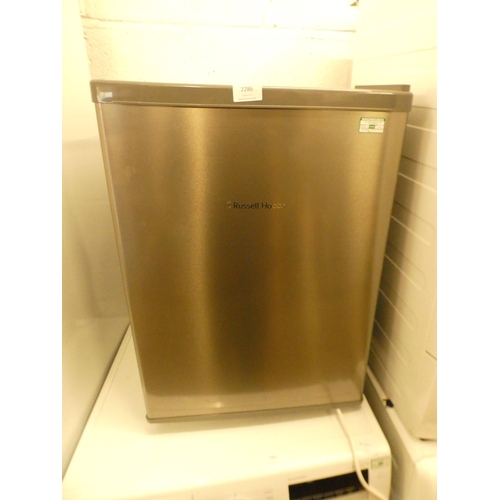 2286 - Russell Hobbs counter top fridge, RHTTF67SS