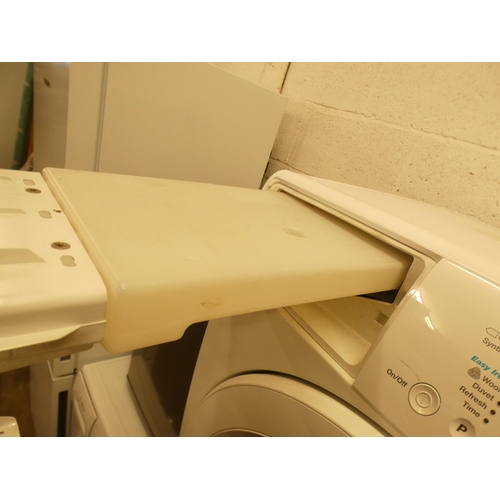 2288 - Zanussi 8kg XXL Lindo 300 tumble dryer