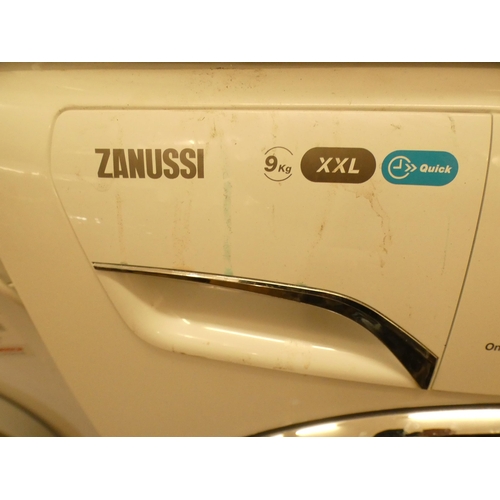 2289 - Zanussi 9kg XXL Lindo 300 washing machine