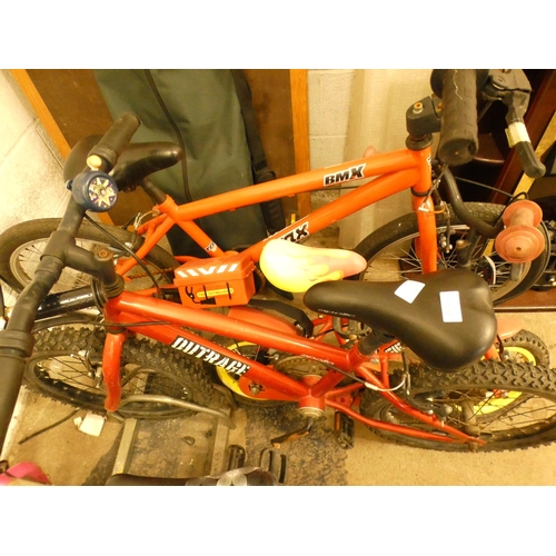 2295 - 3 Boy's bikes