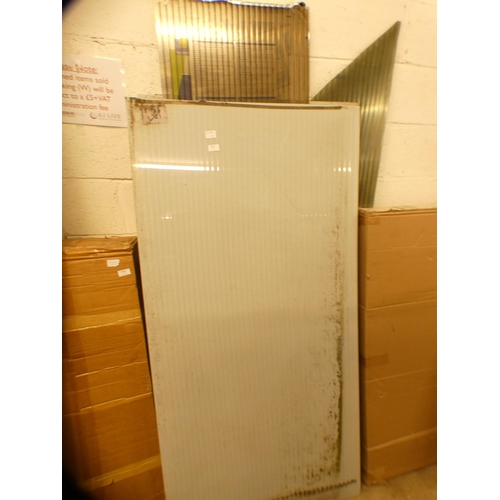 2305 - 8 Assorted double expansion white and clear faced plastic sheets/panels, 18mm