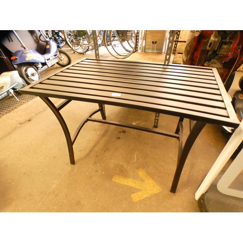 2339 - Metal garden table