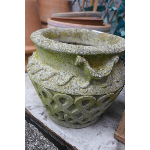 2390 - 7 Assorted plant pots: 1 stone, 4 terracotta and 2 glazed