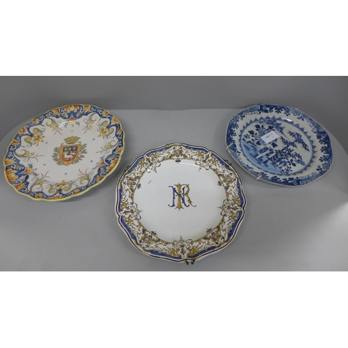 637 - Three plates; one marked Gien, one marked Rouen and one 18th Century Chinese export blue and white, ... 