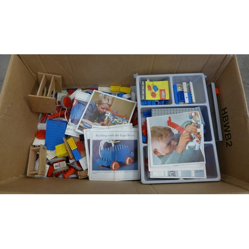 725 - A box of vintage Lego including two boxes (some motorised parts)