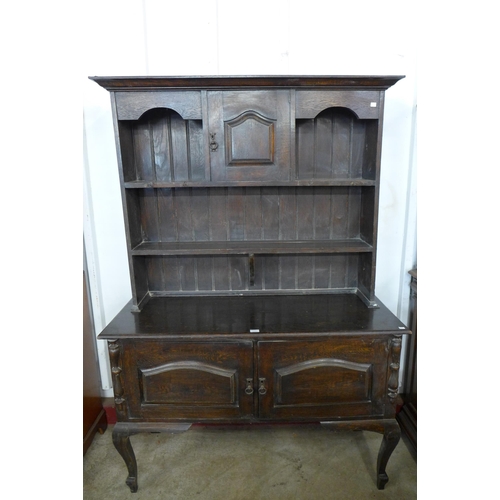 277B - A George III style oak dresser