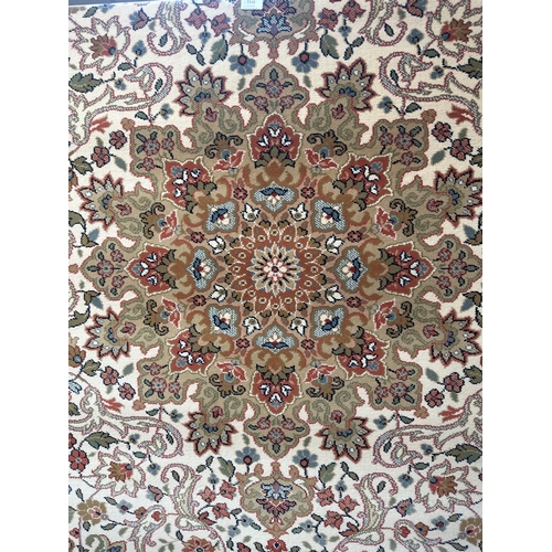 1516 - A cream ground full pile, traditional patterned carpet, 300 x 200cm