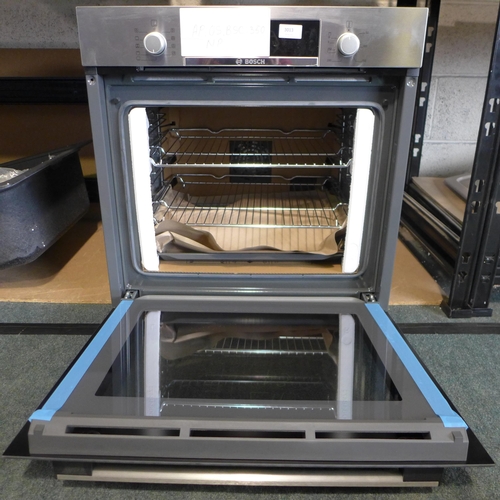 3013 - Bosch Single Oven (389-10) * This lot is subject to VAT