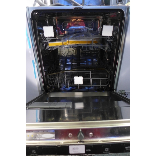 3025 - AEG Fully Integrated Dishwasher (H818xW596xD550) - model:- FSB42607Z, RRP £382.5 inc. VAT (389-142) ... 