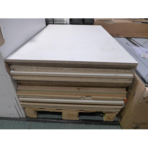 3047 - A pallet of MDF boarding * This lot is subject to vat