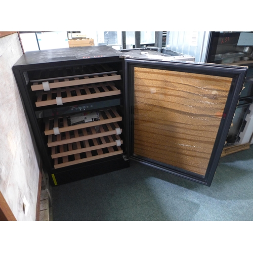 3145 - Viceroy Under Counter Wine Cooler H870xW595xD570  - model: WRWC60BKED, DAMAGED GLASS DOOR Original R... 