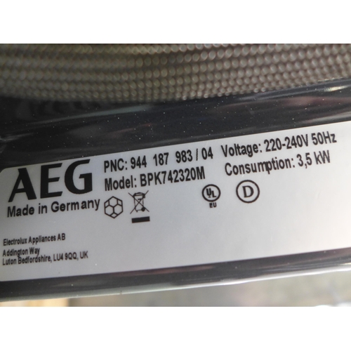 3159 - AEG Single Oven (384-137) model:-BPK742320M   * This lot is subject to vat