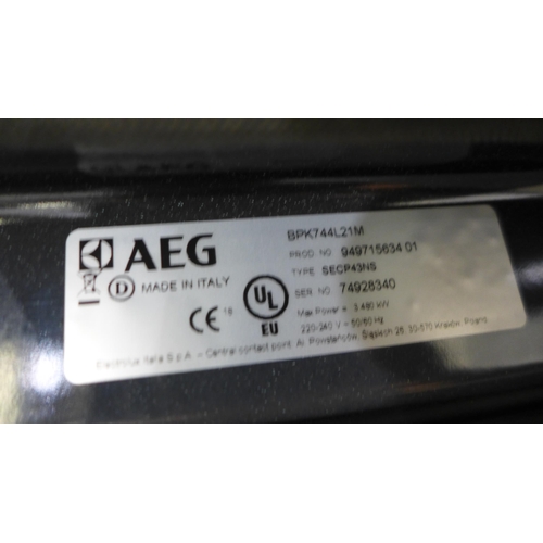 3160 - AEG Single Oven (LH Hinge) H594xW594xD567  - model: BPK744L21M, Original RRP £980  inc. vat  (384-89... 