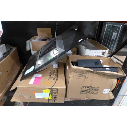 3279 - Quantity of Cooker Hoods & Extractors Incl: CDA & Viceroy (384-122 )   * This lot is subject to vat